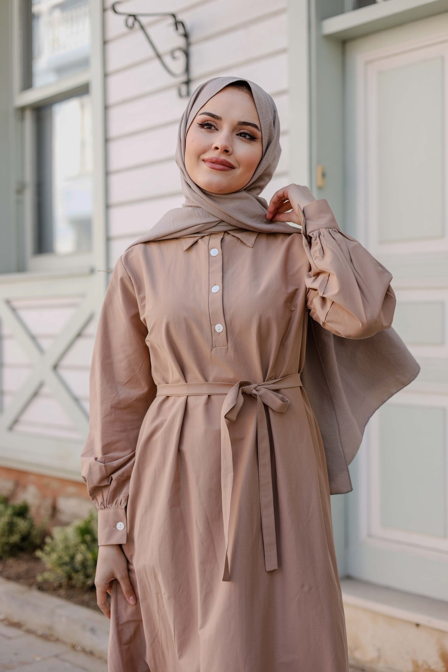 Kuşaklı Düğmeli Yüzde Yüz Pamuk Elbise – Bebe Mavisi, Siyah, Mint, Camel, Lacivert | Nueny Prive