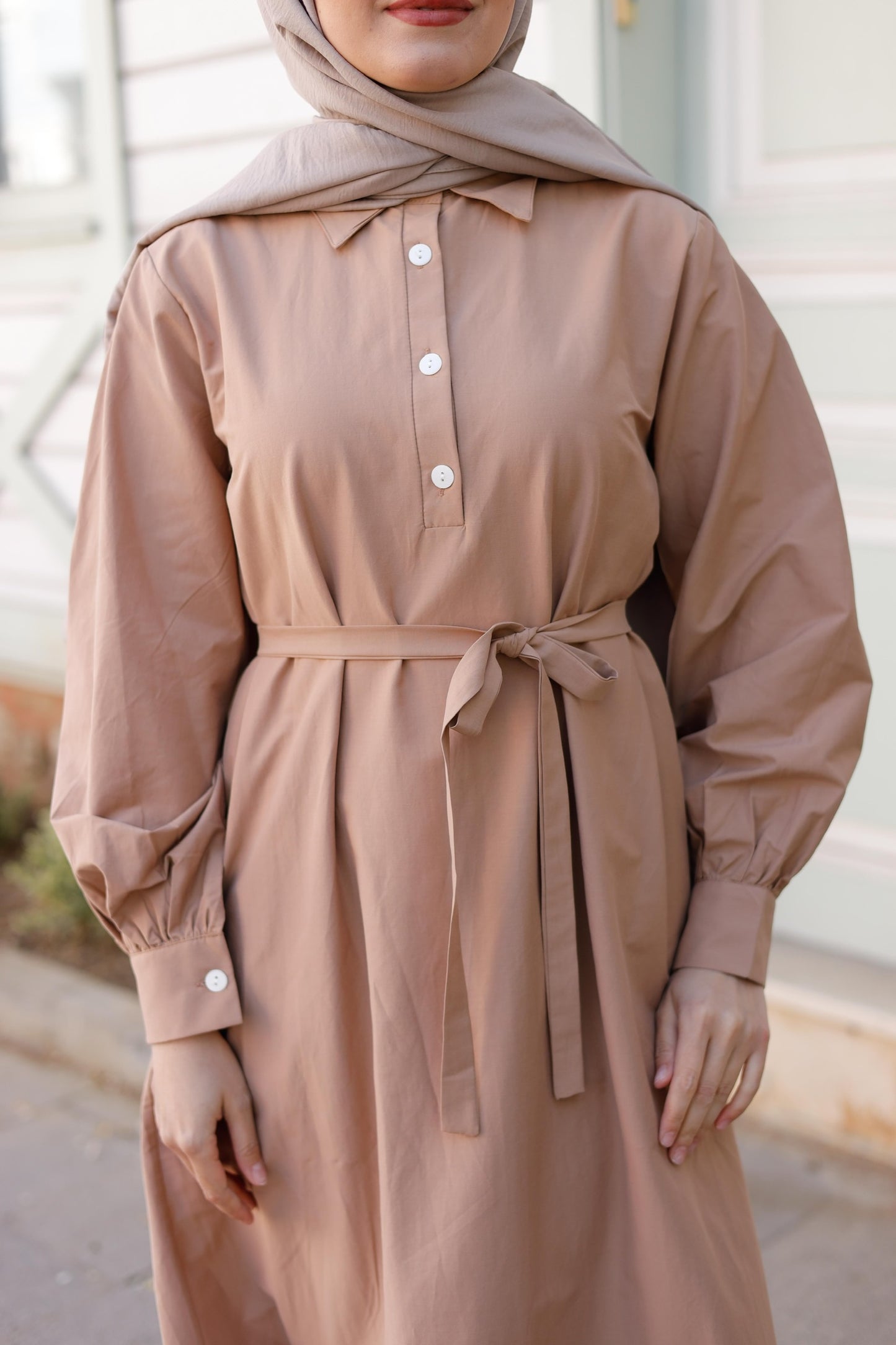 Kuşaklı Düğmeli Yüzde Yüz Pamuk Elbise – Bebe Mavisi, Siyah, Mint, Camel, Lacivert | Nueny Prive