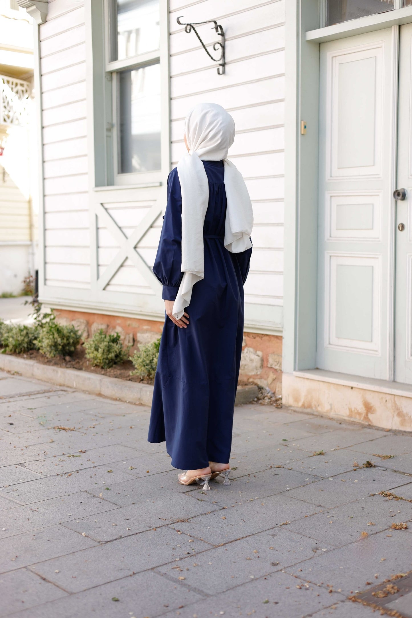 Kuşaklı Düğmeli Yüzde Yüz Pamuk Elbise – Bebe Mavisi, Siyah, Mint, Camel, Lacivert | Nueny Prive