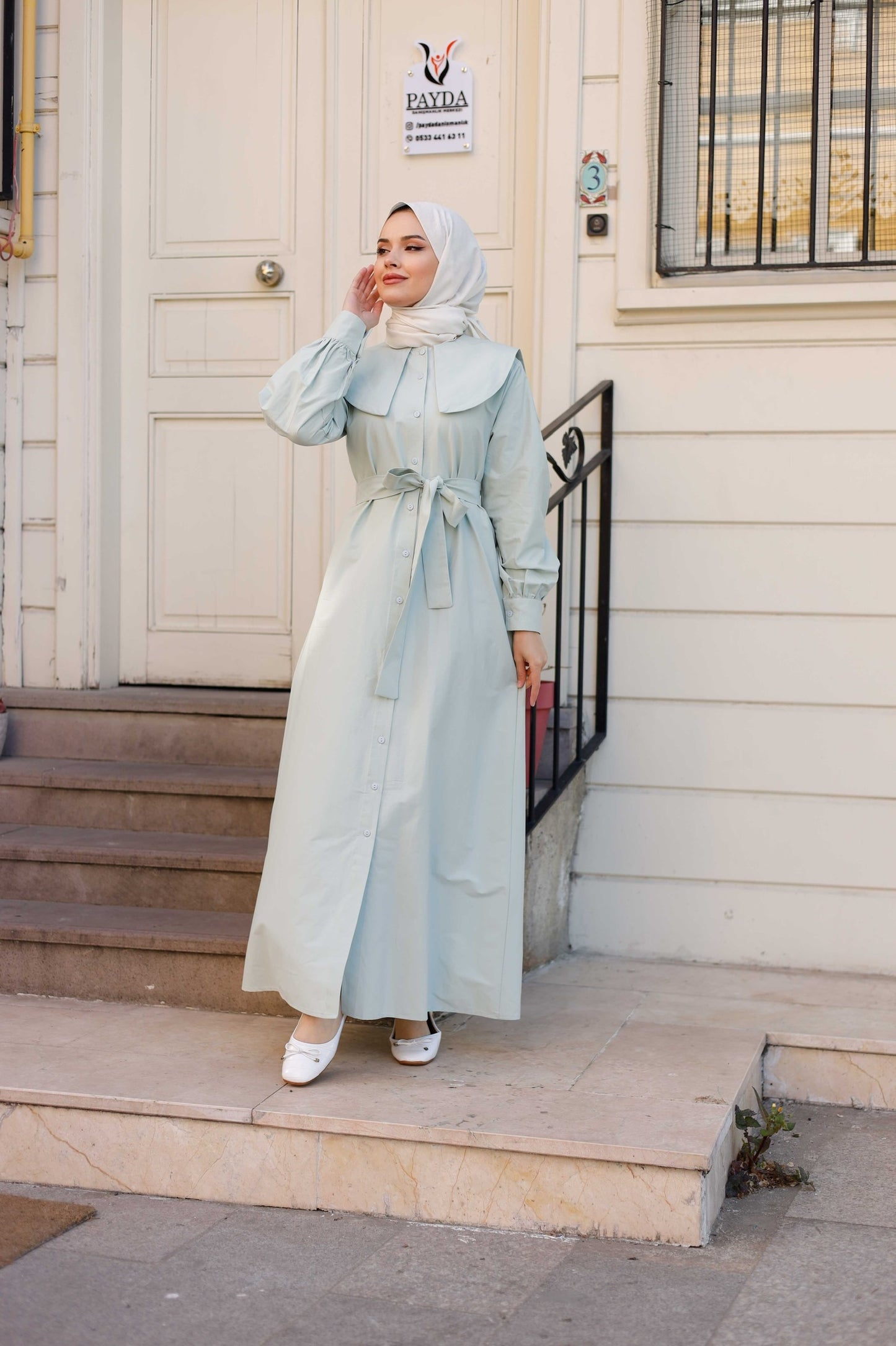 %100 Pamuk Oversize Yaka Kuşaklı Tesettür Düğmeli Elbise (5 Renk Seçeneği - 38/44 Beden)