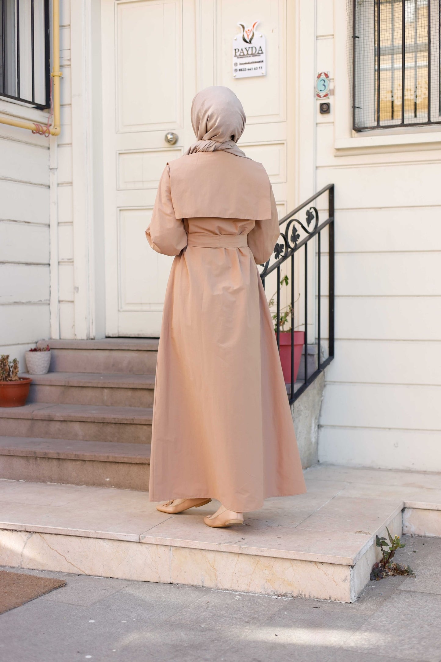 %100 Pamuk Oversize Yaka Kuşaklı Tesettür Düğmeli Elbise (5 Renk Seçeneği - 38/44 Beden)