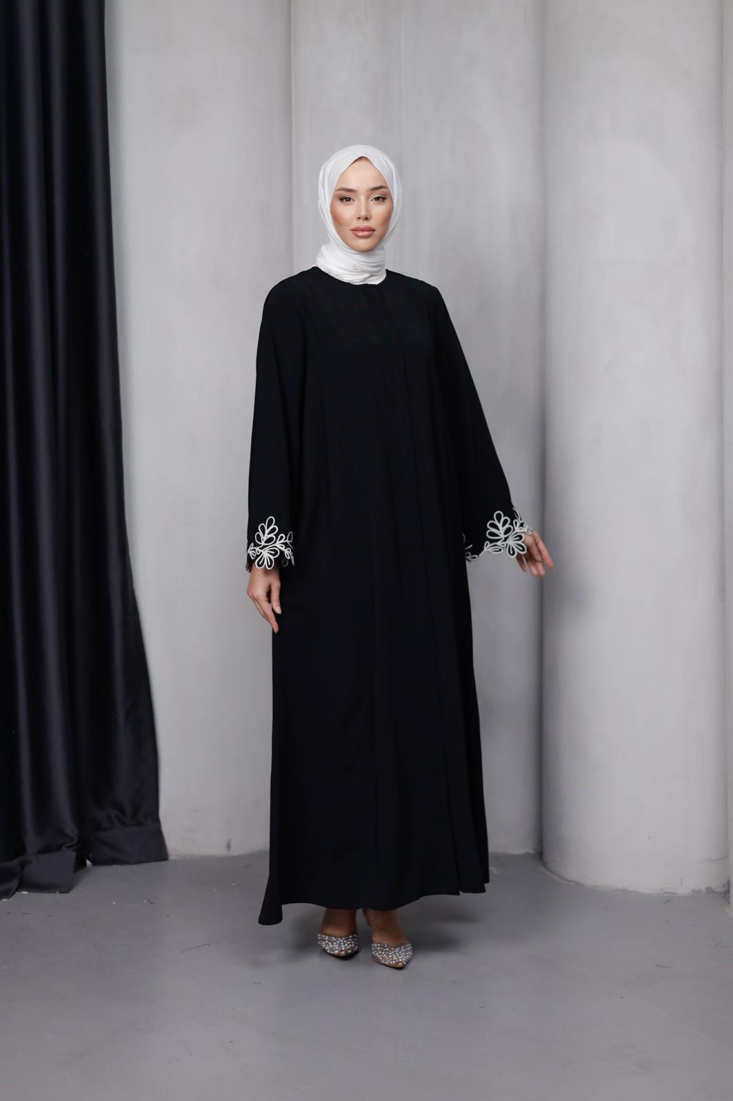 SÜZÜNE DETAYLI ŞIK FERACE