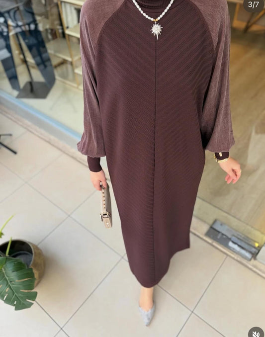 MERSERİZE VE İPEK KUPRALI ELBİSE