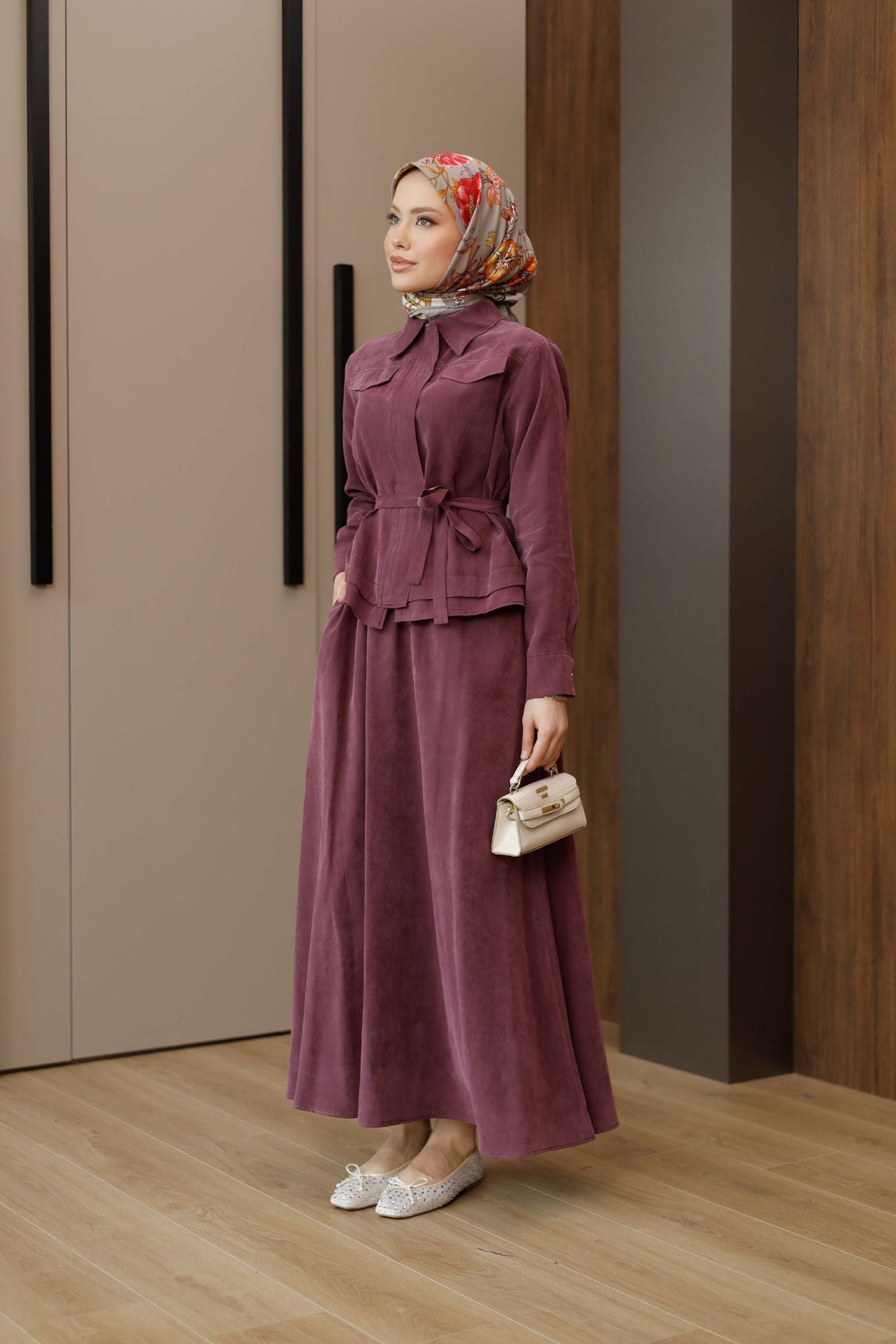 CEP KAPAKLI ETEKLİ TAKIM