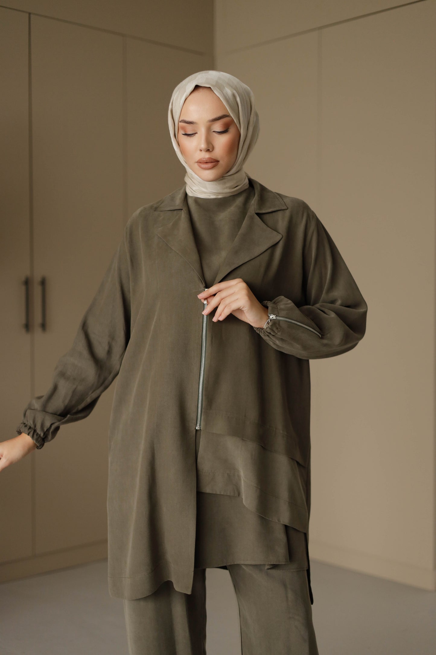 ORGANİK KUMAŞ ÜÇLÜ TAKIM