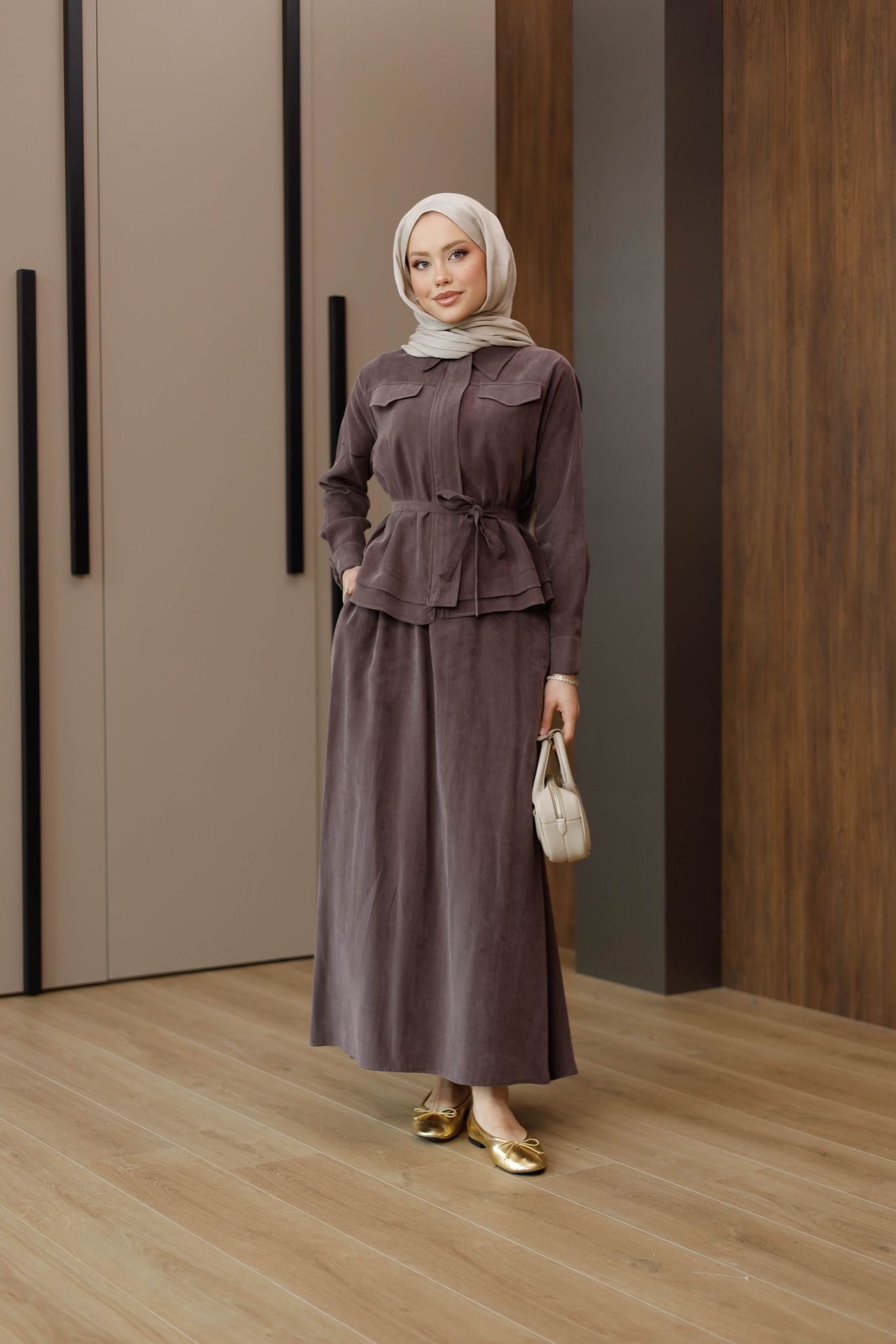 CEP KAPAKLI ETEKLİ TAKIM