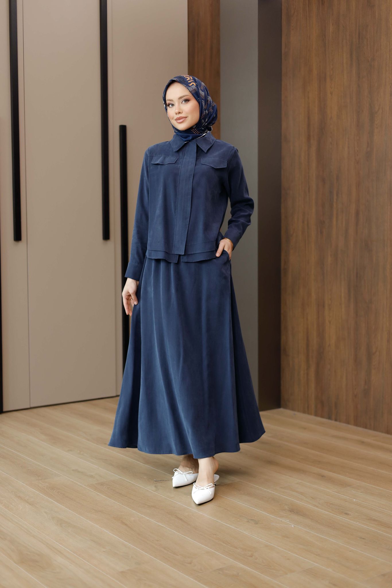 CEP KAPAKLI ETEKLİ TAKIM