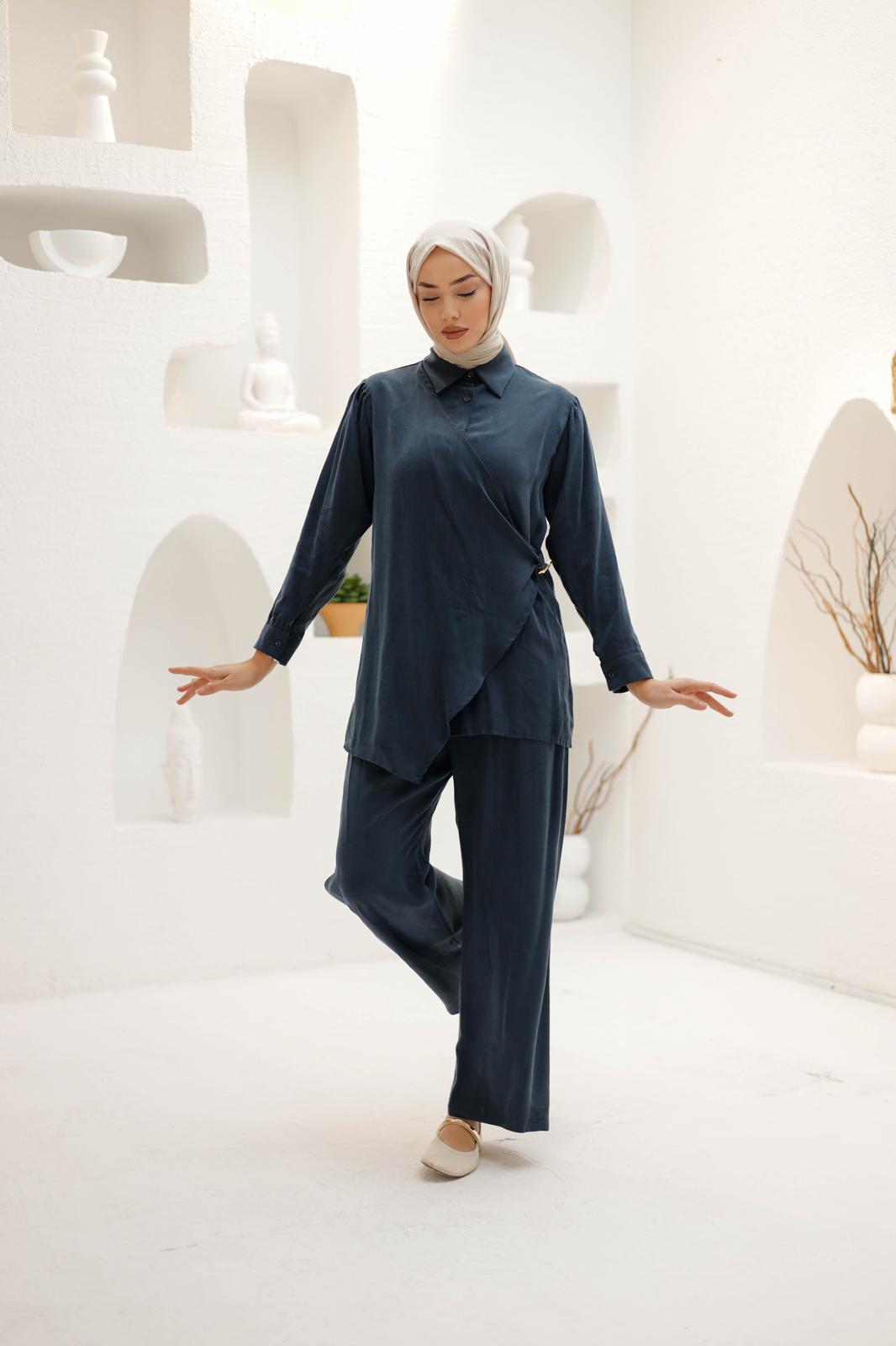 KRUVAZE İPEK KUPRA PANTOLONLU TAKIM