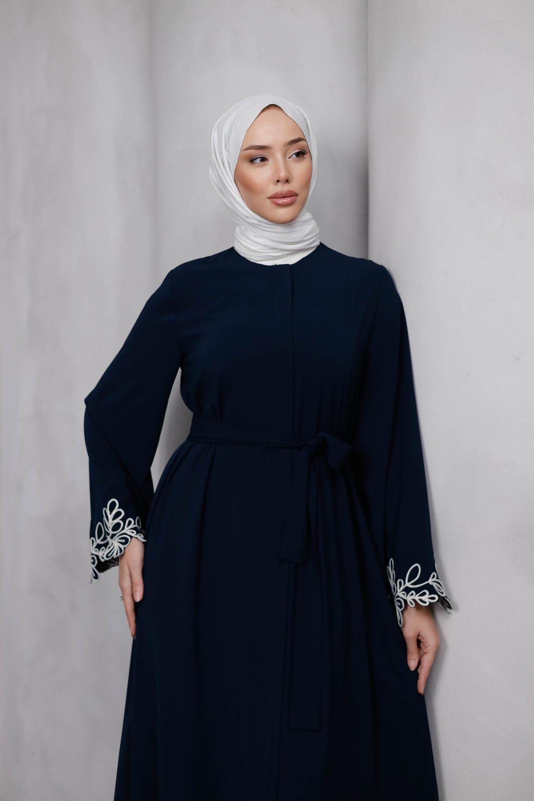 SÜZÜNE DETAYLI ŞIK FERACE